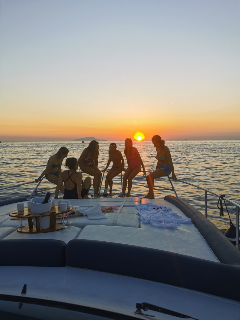 Capri sunset boat tour