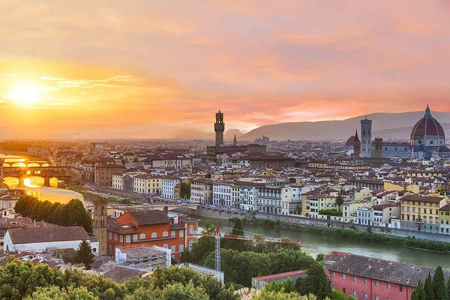 Vintage map of Florence highlighting key historical landmarks