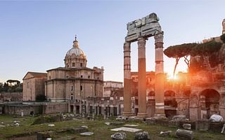 What is the optimal travel itinerary for a trip to Italy, starting in Rome?